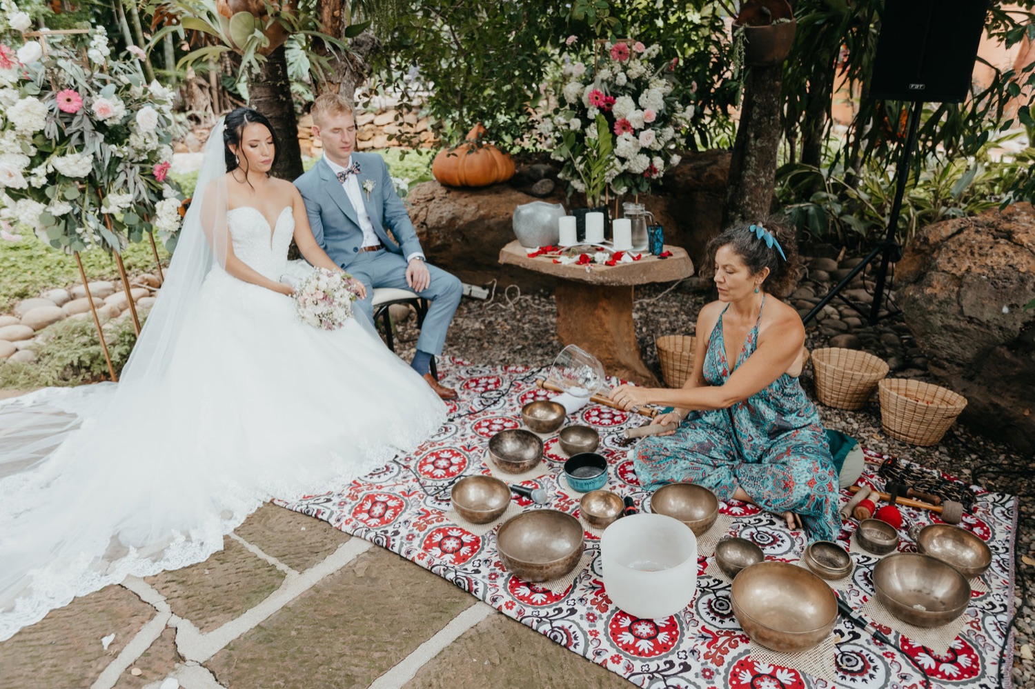 Boda holística con cuencos